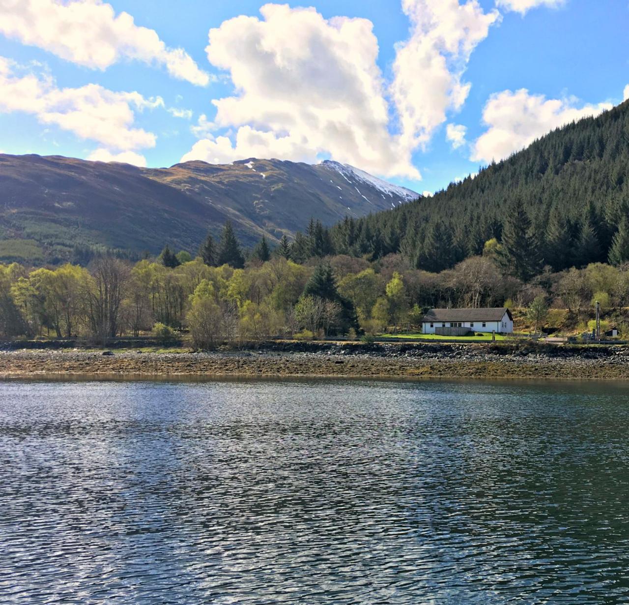 Villa Glenachulish Bay With Hot Tub Glencoe Esterno foto